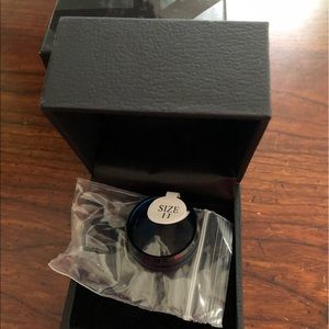 Size 11 Titanium Men’s Ring